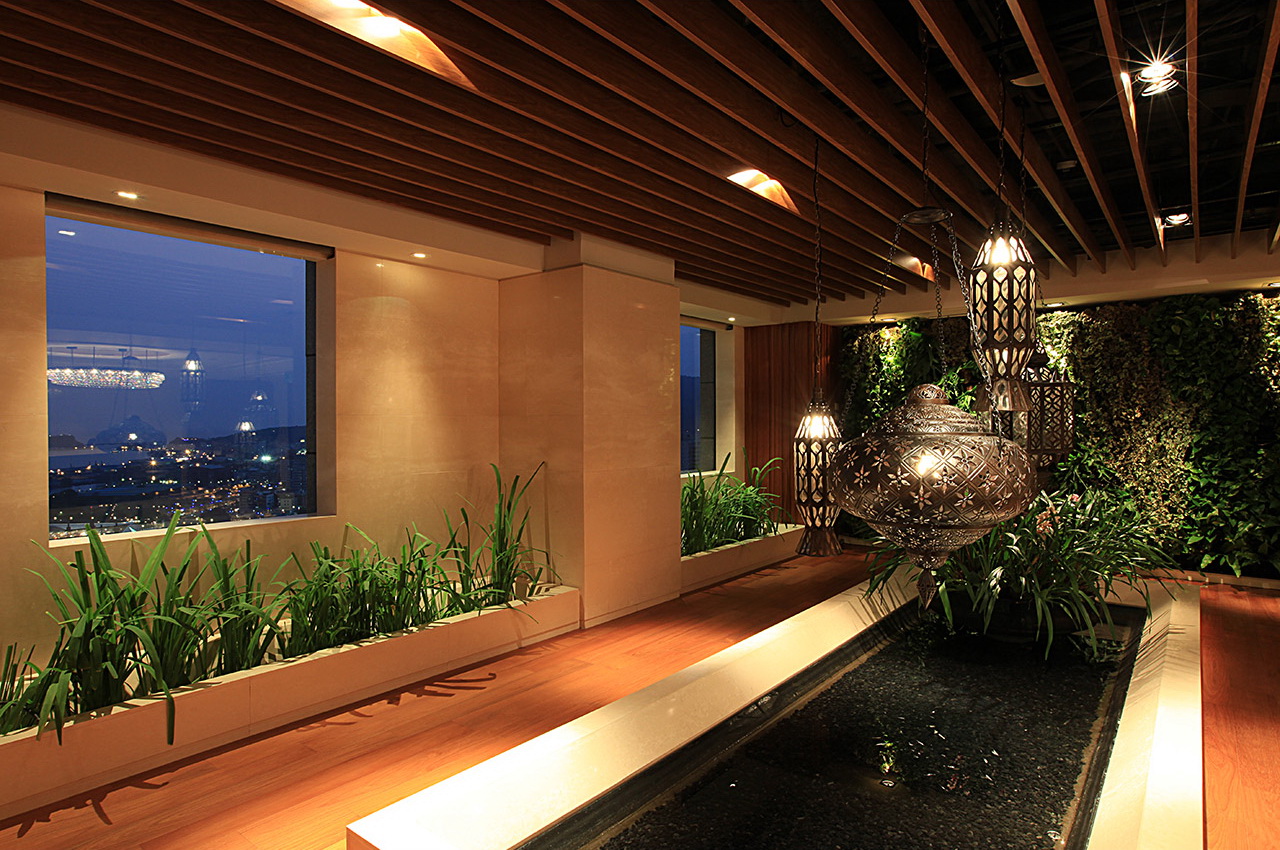 dynastyid picture 国扬新田路接待中心 The Top of The World