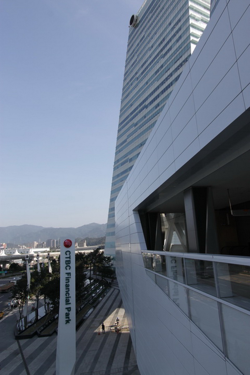 南港中國信託商場 Chinatrust Mall