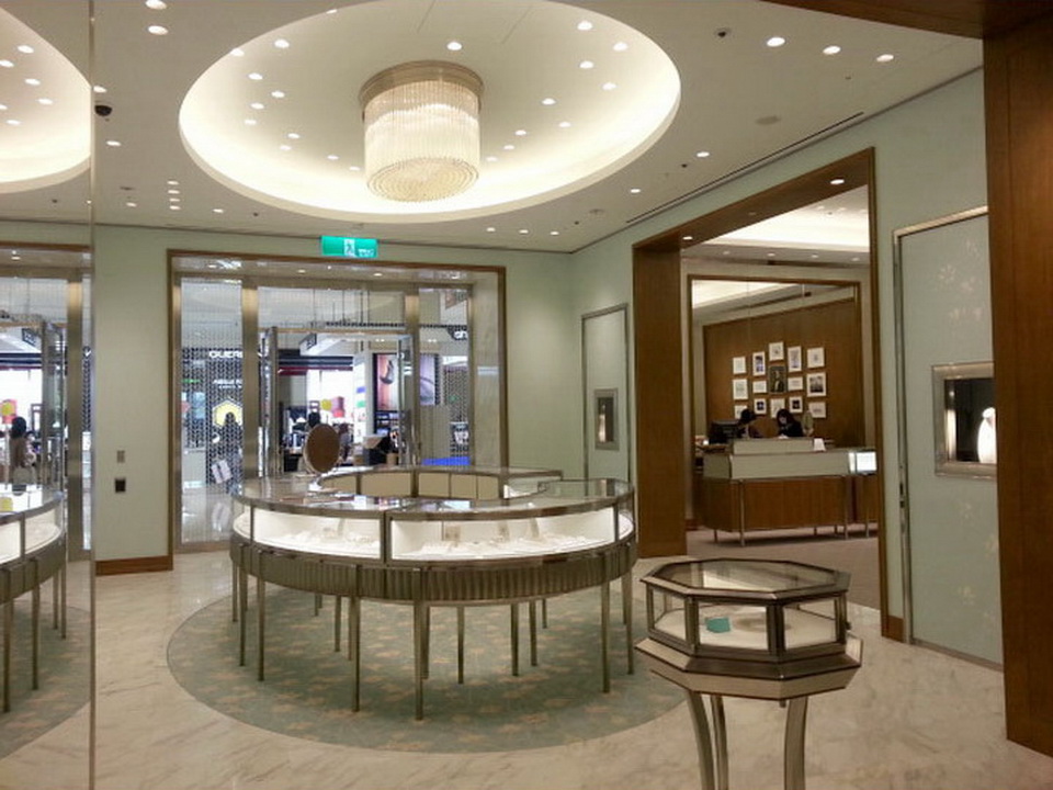 dynastyid picture Tiffany & Co.Boutique