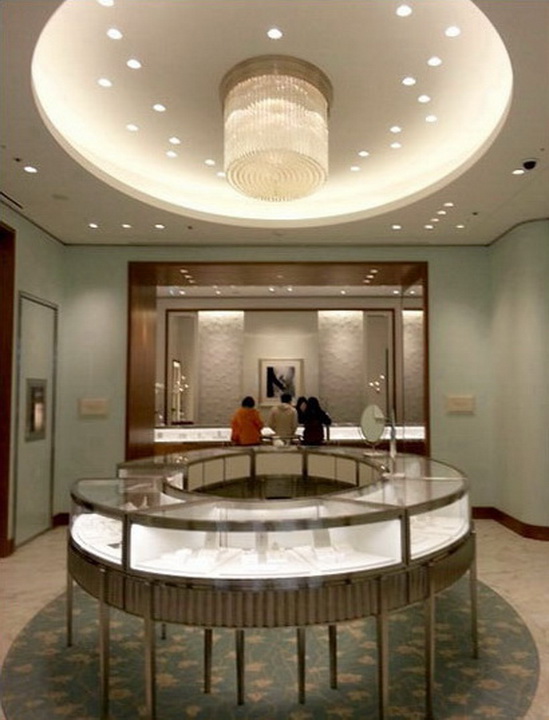 dynastyid picture Tiffany & Co.Boutique