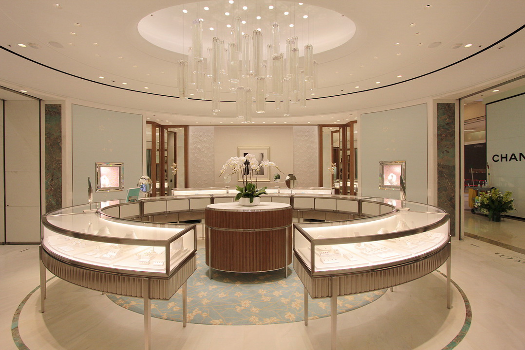 dynastyid picture Tiffany & Co.Boutique