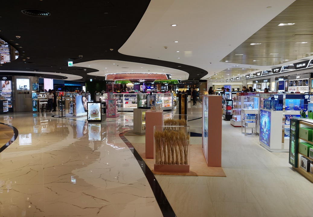 dynastyid picture 升恒昌-桃园机场 Everrich Duty Free Shop Taoyuan Int’l Airport