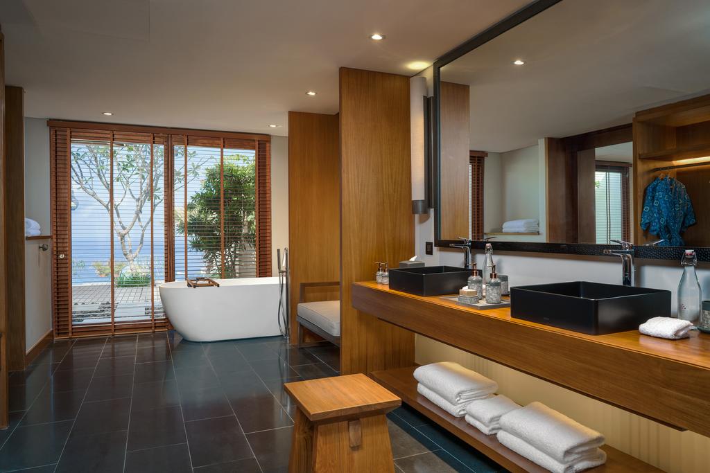 uluwatu-bali-cliff-villa-one-bedroom-bathroom-